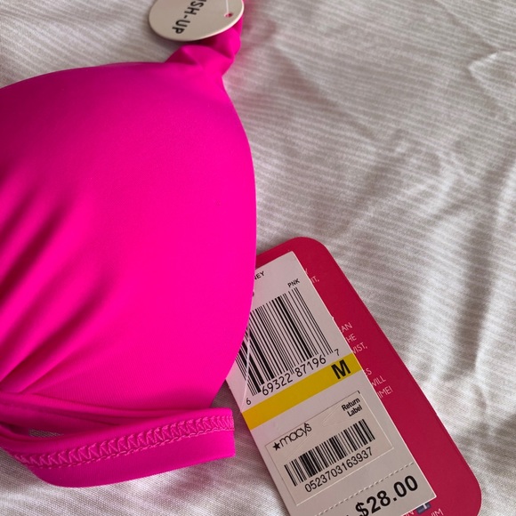 Hot Pink Triangle Push-up Bikini 🌸 - Picture 2 of 3